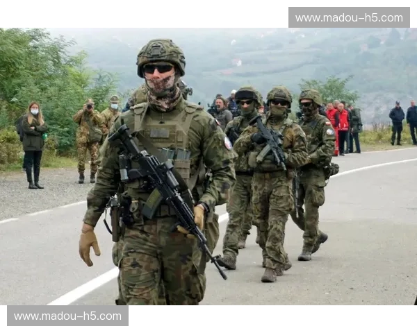 亚德里亚海的铁血与星火：当“格子军团”克罗地亚邂逅巴尔干新贵科索沃