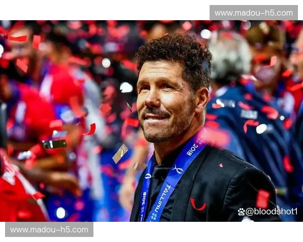 巅峰对决：马德里德比的恩怨情仇与战术博弈